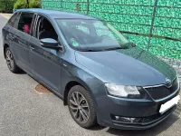 Gebraucht Skoda Rapid Drive 95 PS (69 kW) 2017 Grau Kleinwagen