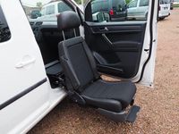 Gebraucht VW Caddy 102 PS (75 kW) 2020 Weiß Van / Kleinbus