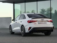 Gebraucht Audi S3 Sport 333 PS (244 kW) 2024 Weiß Limousine