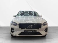 Gebraucht Volvo XC60 Core 197 PS (144 kW) 2023 Weiß SUV