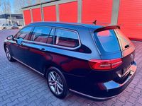 Gebraucht VW Passat Highline 190 PS (139 kW) 2015 Schwarz Kombi