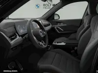 Gebraucht BMW X1 M Sport 136 PS (100 kW) 2025 Black sapphire SUV