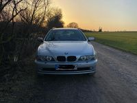 Gebraucht BMW 525 192 PS (141 kW) 2003 Grau Kombi