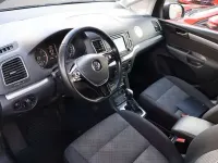 Gebraucht VW Sharan Trendline 150 PS (110 kW) 2019 Braun Van / Kleinbus