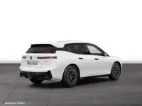 Gebraucht BMW iX 300 kW (408 PS) 2025 Weiß SUV