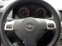 Gebraucht Opel Astra Edition 90 PS (66 kW) 2007 Silber Limousine