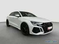 Gebraucht Audi RS3 Sportback Premium 400 PS (294 kW) 2023 Gletscherweiß metallic Kleinwagen