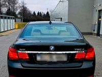 Second-hand BMW 730 258 CP (189 kW) 2014 Negru Berlinǎ