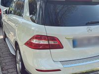 Gebraucht Mercedes ML250 204 PS (150 kW) 2013 Weiß SUV