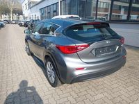 Gebraucht Infiniti Q30 109 PS (80 kW) 2017 Grau Limousine