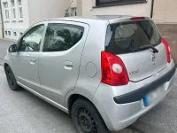 Gebraucht Nissan Pixo 68 PS (50 kW) 2009 Silber Kleinwagen