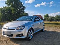 Gebraucht Opel Tigra 90 PS (66 kW) 2006 Silber Cabrio