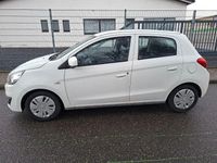 Gebraucht Mitsubishi Space Star 71 PS (52 kW) 2016 Weiß Kleinwagen