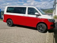 Gebraucht VW Caravelle 199 PS (146 kW) 2019 Candyweiß/kirschrot Van