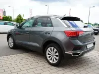 Gebraucht VW T-Roc Style 150 PS (110 kW) 2020 Grau SUV