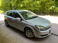 Używany Opel Astra 105 KM (77 kW) 2005 Szary Hatchback
