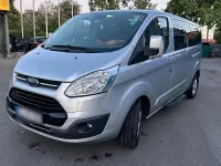 Gebraucht Ford Tourneo 170 PS (125 kW) 2017 Silber Van / Kleinbus