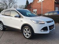 Gebraucht Ford Kuga Titanium 163 PS (119 kW) 2013 Weiß SUV