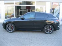 Gebraucht Alfa Romeo Stelvio Veloce 209 PS (153 kW) 2025 Schwarz SUV