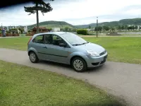 Gebraucht Ford Fiesta 60 PS (44 kW) 2005 Silber Kleinwagen