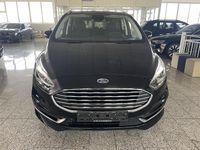 Gebraucht Ford S-MAX Titanium 190 PS (139 kW) 2022 Schwarz Van / Kleinbus