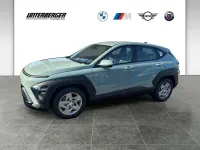Neu Hyundai Kona Select 150 PS (110 kW) 2026 Grün SUV
