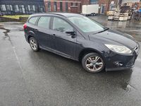 Gebraucht Ford Focus 125 PS (91 kW) 2013 Schwarz Kombi