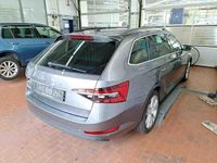 Gebraucht Skoda Superb 150 PS (110 kW) 2022 Grau Kombi