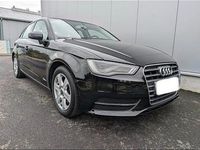 Gebraucht Audi A3 Sportback 105 PS (77 kW) 2013 Schwarz Kleinwagen