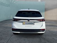 Gebraucht VW Passat 150 PS (110 kW) 2024 Weiß Van / Kleinbus