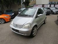 Używany Mercedes A210 140 KM (102 kW) 2002 Srebrny Sedan/Limuzyna