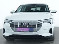 Gebraucht Audi e-tron Ambiente 230 kW (313 PS) 2022 Gletscherweiss SUV
