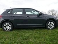 Gebraucht VW Polo Trendline 80 PS (58 kW) 2018 Grau Kleinwagen