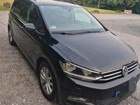 Gebraucht VW Touran 150 PS (110 kW) 2016 Schwarz Van / Kleinbus