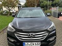 Gebraucht Hyundai Santa Fe Premium 200 PS (147 kW) 2016 Schwarz SUV