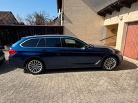 Gebraucht BMW 520 190 PS (139 kW) 2018 Blau Kombi