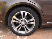 Gebraucht Mercedes E220 Avantgarde 163 PS (119 kW) 2015 Braun Limousine