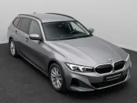 Gebraucht BMW 318 Sport Line 156 PS (114 kW) 2024 Grau Limousine