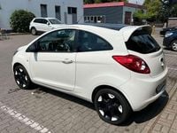 Gebraucht Ford Ka Titanium 69 PS (50 kW) 2015 Kleinwagen