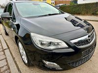 Gebraucht Opel Astra Design Edition 116 PS (85 kW) 2011 Schwarz Limousine