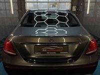 Gebraucht Mercedes E200 Avantgarde 150 PS (110 kW) 2018 Grau Limousine