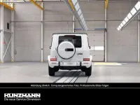 Gebraucht Mercedes G400 AMG 330 PS (242 kW) 2023 Polarweiss SUV