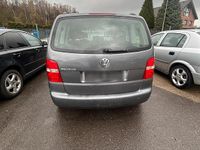 Gebraucht VW Touran 105 PS (77 kW) 2005 Grau Van / Kleinbus