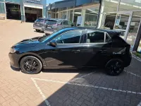Gebraucht Opel Corsa 101 PS (74 kW) 2025 Schwarz Kleinwagen