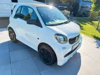 Używany Smart ForTwo Coupé 90 KM (66 kW) 2019 Biały Coupe