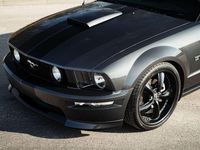 Gebraucht Ford Mustang GT 305 PS (224 kW) 2007 Grau Coupé