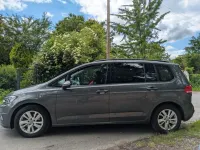 Gebraucht VW Touran Comfortline 150 PS (110 kW) 2020 Grau Van / Kleinbus