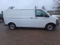 Gebraucht VW Transporter 84 PS (61 kW) 2010 Candyweiss Van