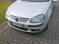 Gebraucht VW Golf V 115 PS (84 kW) 2004 Silber Kleinwagen