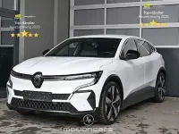 Używany Renault Megane E-Tech 96 kW (131 KM) 2022 Biały Sedan/Limuzyna